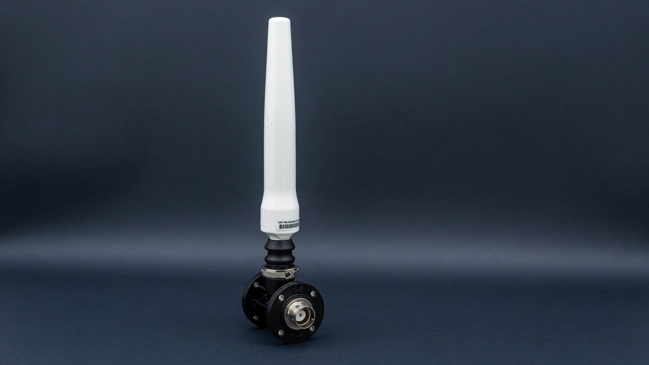 2.4/5.8 fiberglass omni, N-female